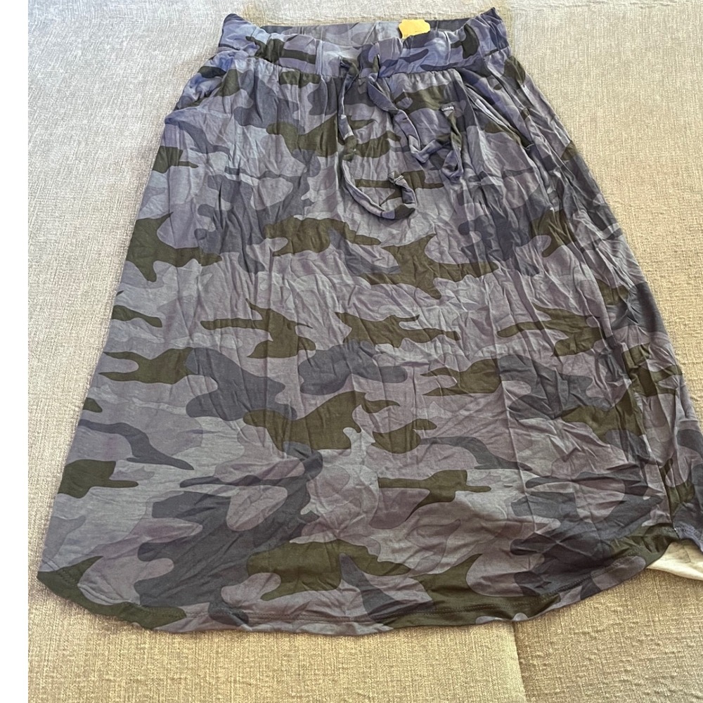 Zenana Camo Print Midi Skirt Casual Drawstring Waist Blue Green Size M